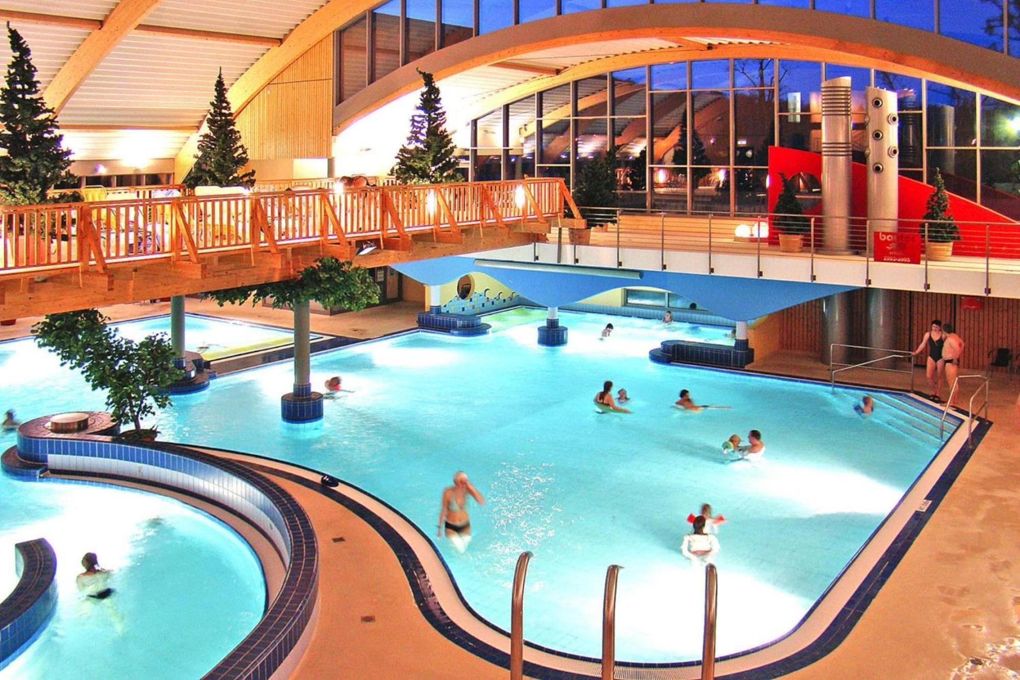 Holiday Home In Wernigerode With A Shared Pool Eksteriør billede